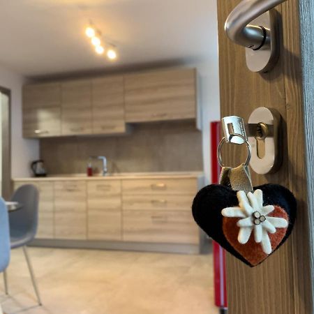 La Maison De Papagran Cir Charvensod-0007 Aosta Eksteriør billede